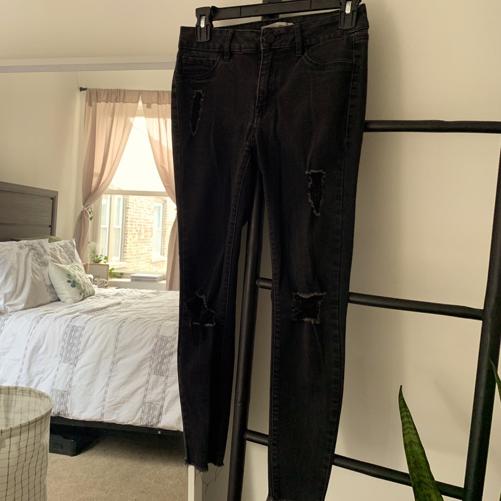 Black ripped jeans